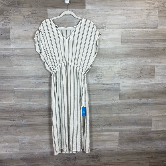 Cupshe Other - Cupshe Cream and Black Striped Swim Coverup